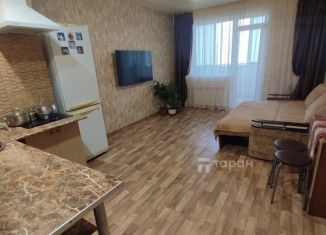 Продажа 2-ком. квартиры, 56 м2, Челябинск, улица Братьев Кашириных, 131А, Калининский район