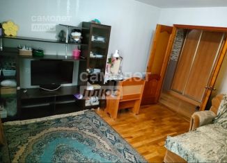 Продается 2-ком. квартира, 50 м2, Туапсе, улица Богдана Хмельницкого, 52