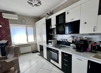 Продажа трехкомнатной квартиры, 65 м2, Ессентуки, Кисловодская улица, 116А/1