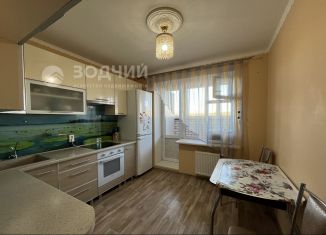 Продам 1-ком. квартиру, 44.3 м2, Чебоксары, улица Правая набережная Сугутки, 1