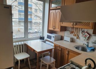 Продается 3-комнатная квартира, 60 м2, Санкт-Петербург, Калининский район, проспект Науки, 45