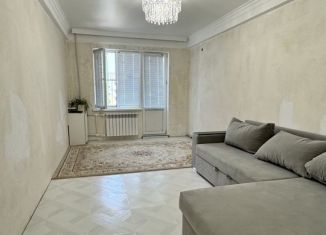 Продается 2-ком. квартира, 75 м2, Дагестан, Кавказская улица, 18