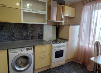 Аренда 2-комнатной квартиры, 52 м2, Серов, улица Каляева, 33