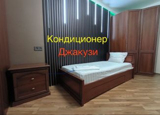 Аренда 3-ком. квартиры, 67.5 м2, Абакан, улица Крылова, 98