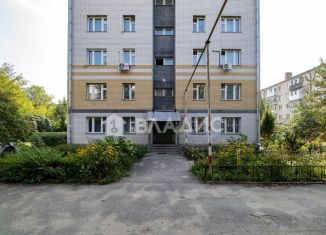 Продажа трехкомнатной квартиры, 66 м2, Балахна, улица Герцена, 36