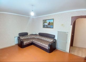 Продается 2-ком. квартира, 42 м2, Михайловск, улица Ленина, 167