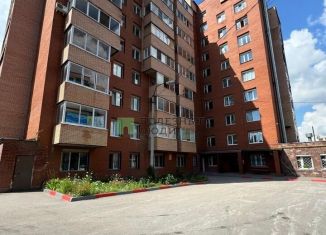 Продается 3-комнатная квартира, 97 м2, Уфа, улица Менделеева, 106