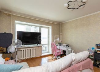 Продам 1-ком. квартиру, 46.6 м2, Тюменская область, улица Маршала Захарова, 11/1