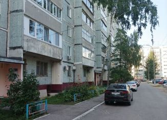 Продаю трехкомнатную квартиру, 72.7 м2, Ульяновская область, улица Врача Михайлова, 52