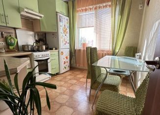 Продается 3-ком. квартира, 63 м2, село Кулешовка, переулок Матросова, 2