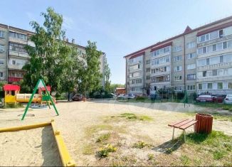 Продается 2-комнатная квартира, 50 м2, посёлок Московский, Лиственная улица, 19