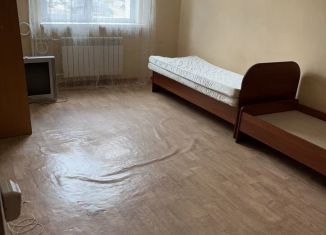 2-ком. квартира в аренду, 55 м2, Саха (Якутия), улица Дзержинского, 19В