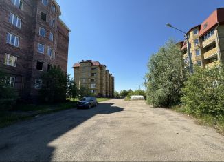 Продается двухкомнатная квартира, 75 м2, Медынь, улица Митрофанова, 44к1