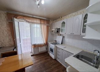 Продажа двухкомнатной квартиры, 54 м2, Кашира, улица Ленина, 7к2