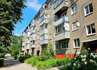 Продаю 3-комнатную квартиру, 56 м2, поселок Сергиевский, Юбилейная улица, 1