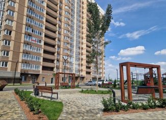 Продажа 3-ком. квартиры, 102.5 м2, Краснодар