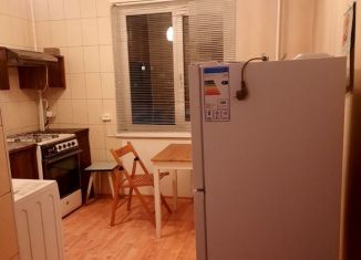 Аренда двухкомнатной квартиры, 57 м2, Луга, улица Миккели, 11