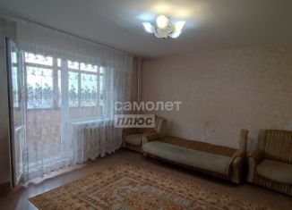 Продам 2-комнатную квартиру, 51.6 м2, Алтайский край, улица Федоренко, 15