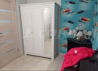 Сдается в аренду 2-ком. квартира, 50 м2, Тюмень, Волгоградская улица, 109