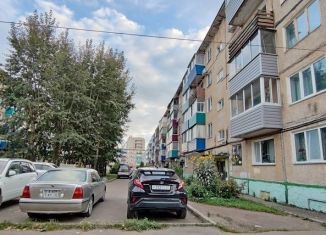 Трехкомнатная квартира на продажу, 60.3 м2, Хабаровский край, Интернациональный проспект, 49