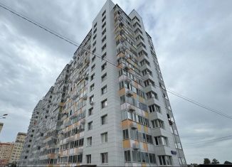 Продажа 2-ком. квартиры, 60.9 м2, Московская область, улица Строителей, 3