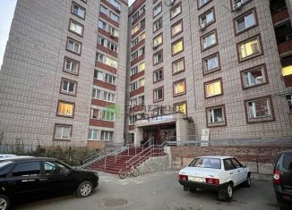 Продается комната, 14 м2, Ижевск, улица Михаила Петрова, 39