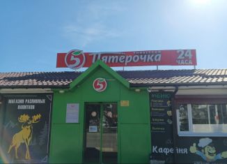 Сдается торговая площадь, 24 м2, Конаково, проспект Ленина, 16