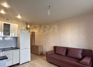 Продам квартиру студию, 21 м2, Тюмень, улица Тимофея Чаркова, 28