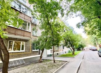 Продам 3-комнатную квартиру, 55.5 м2, Москва, 2-я Рощинская улица, 3, ЮАО