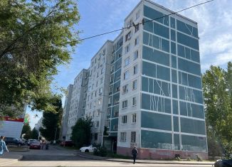 Продам 3-комнатную квартиру, 70 м2, Казань, улица Маршала Чуйкова, 79