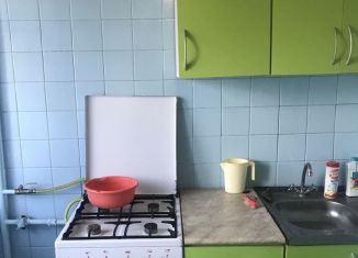 Продается двухкомнатная квартира, 42 м2, Волгоград, улица им. Циолковского, 3