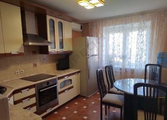 Продам 3-ком. квартиру, 71 м2, Краснодарский край, проспект Чекистов, 24