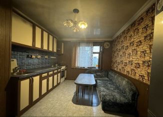 Продается 2-ком. квартира, 67.7 м2, Татарстан, улица Рихарда Зорге, 70