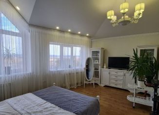 Продам 2-ком. квартиру, 61 м2, Анапа, Безымянный переулок, 6А