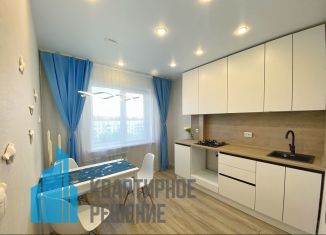 Продам двухкомнатную квартиру, 51.7 м2, Омск, улица Лукашевича, 17, Кировский округ