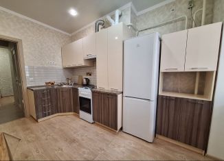 Сдаю 1-комнатную квартиру, 45 м2, Анапа, улица Ленина, 180к7