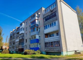 Продам 1-ком. квартиру, 33 м2, Ярославская область, Центральная улица, 4