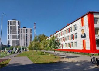 Продажа двухкомнатной квартиры, 52 м2, Тюмень, улица Щербакова, 96