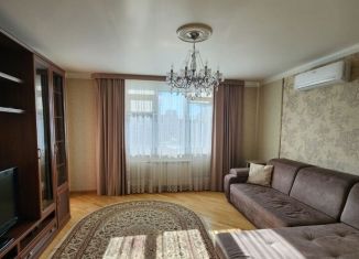 Продается 2-комнатная квартира, 60 м2, Красноярск, улица Авиаторов, 42