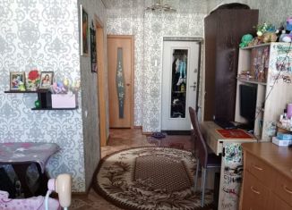 Трехкомнатная квартира в аренду, 52 м2, Алтайский край, Военный городок, 185