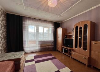 Продам 1-ком. квартиру, 48 м2, Красноярский край, улица Авиаторов, 50