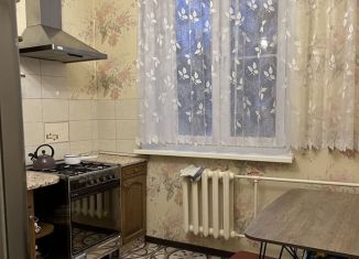 Двухкомнатная квартира в аренду, 57 м2, Москва, улица Строителей, 5к2, метро Профсоюзная