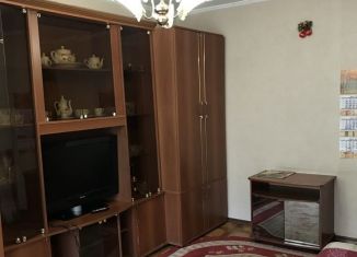 Сдается 2-комнатная квартира, 45 м2, Новокузнецк, улица Тореза, 5