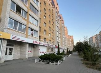 Продам 1-ком. квартиру, 40 м2, Тамбовская область, улица Победы, 7