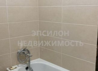 Продажа двухкомнатной квартиры, 64 м2, Курская область, улица Льва Толстого, 14В