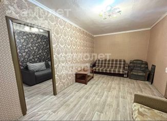 Продается 2-ком. квартира, 42.5 м2, Волгоград, Тракторозаводский район, Ополченская улица, 61