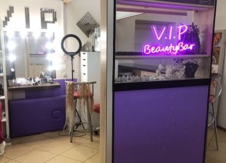 Продам торговую площадь, 13 м2, Дмитров, Профессиональная улица, 4