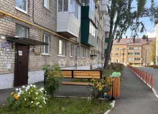 Продается 3-комнатная квартира, 56 м2, Республика Башкортостан, улица Садовое Кольцо, 7