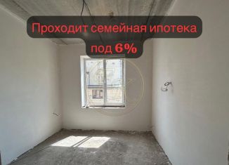 Продам 2-ком. квартиру, 54 м2, Кабардино-Балкариия, улица Мовсисяна, 21