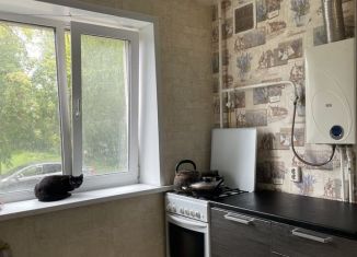 Продам трехкомнатную квартиру, 60 м2, Шадринск, улица Свердлова, 33